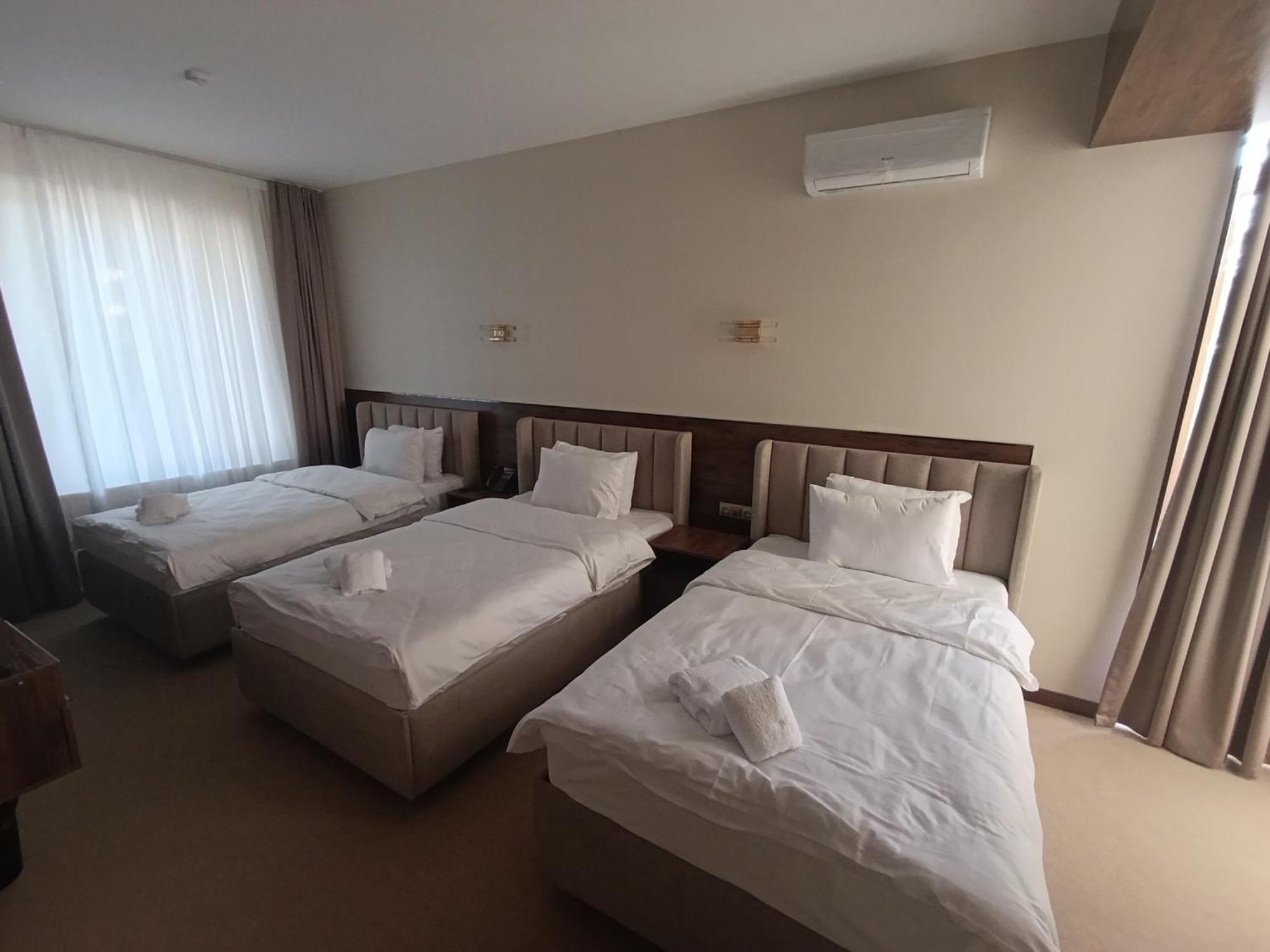 Grand Karavan Hotel Tașkent Exterior foto